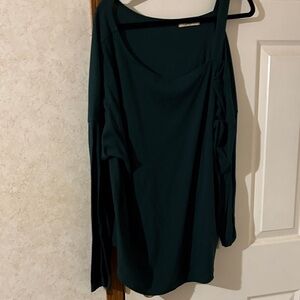 Chic Dark Green Asymmetrical off the shoulder long sleeve Top 2X. Like new.